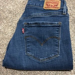 Straight leg Levi’s